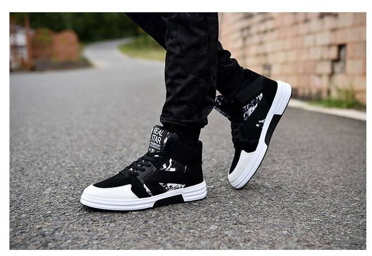 Bota Masculina geworfen Herbst und Winter Modische Freizeitschuhe mit flacher Sohle aus atmungsaktivem Material mit Camouflage Fliegendruck Für Männer Hip-Hop Student Nr. 97